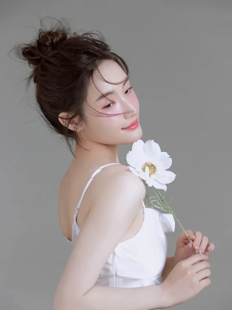 Bộ sưu tập dễ thương từ ảnh con gái 12 tuổi