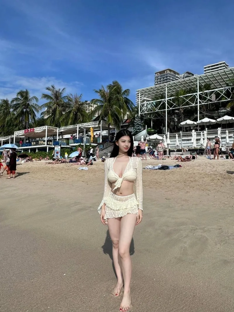 Sắc đẹp bất tận từ ảnh gái đẹp việt nam bikini