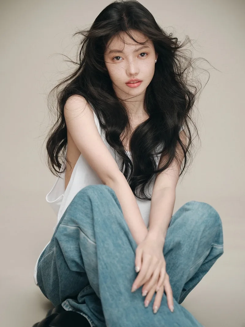 Biến điện thoại thêm nổi bật bằng Ảnh gái đẹp 4k làm hình nền