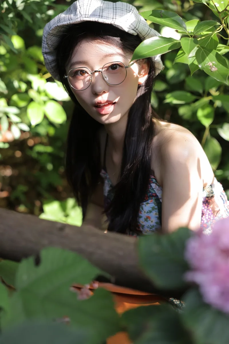 Say mê ánh nhìn trong Ảnh người mẫu Trung Quốc xinh lung linh