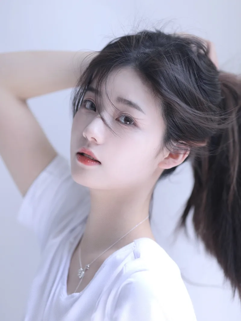 Mỗi nụ cười đều tỏa sáng trong hình ảnh gái xinh việt nam