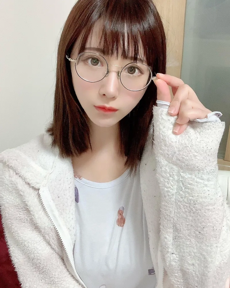 Dịu dàng đầy cá tính trong Cô gái tóc ngắn xinh