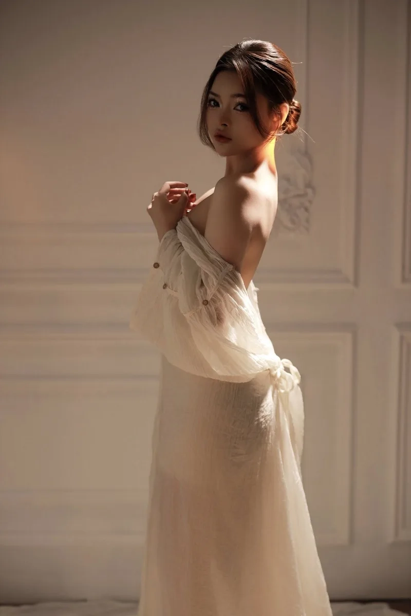 Dịu dàng cuốn hút với Em gái xinh Việt Nam dễ mến