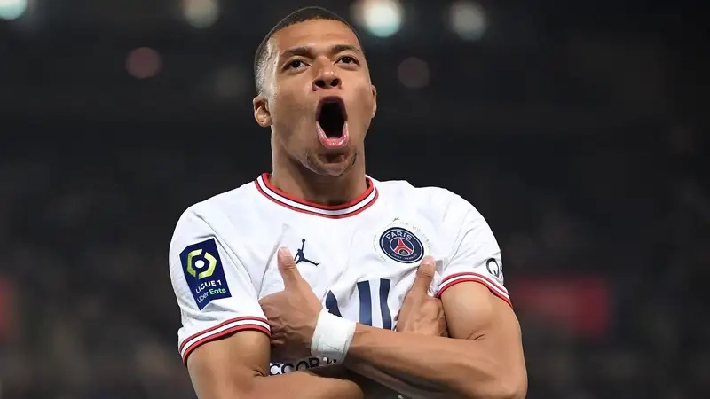 Mbappé: Kỹ năng nước rút làm đối thủ choáng váng