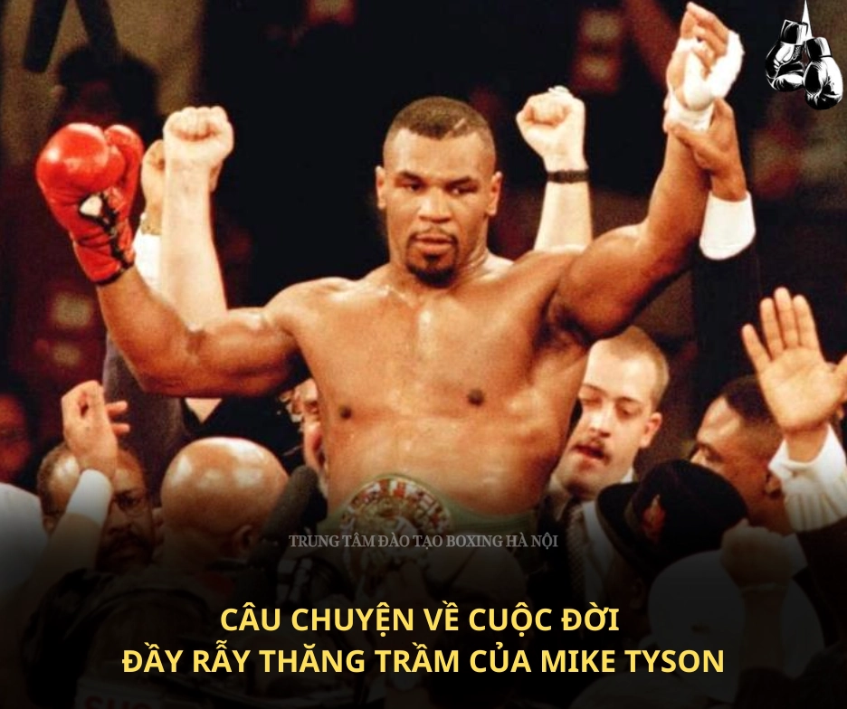 Mike Tyson thời trẻ với ánh mắt kiên định, mở đầu sự nghiệp Mike Tyson