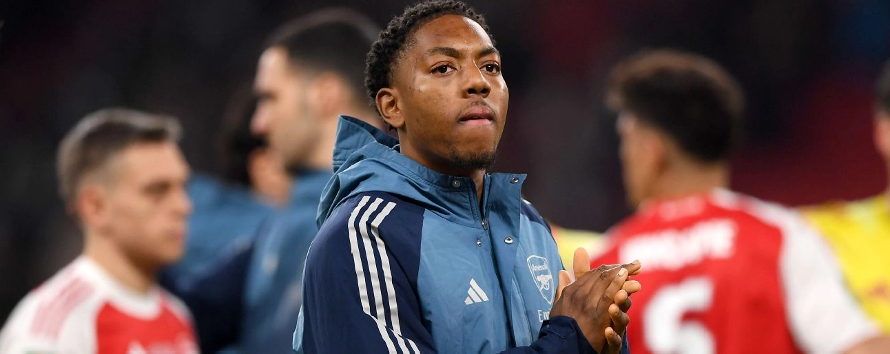 Tin đồn chuyển nhượng cho thấy Man United quan tâm đến Lewis-Skelly của Arsenal.