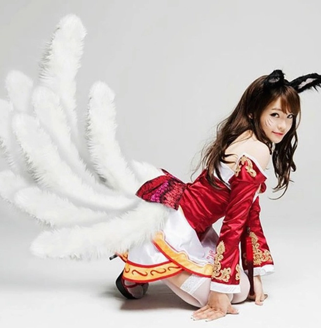 Bức tranh miêu tả sự nguy hiểm và ma quái của loài cáo tu luyện lâu năm