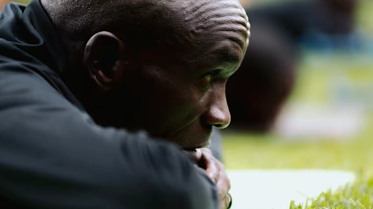 Cuộc phỏng vấn độc quyền của Eliud Kipchoge về hành trình truyền cảm hứng