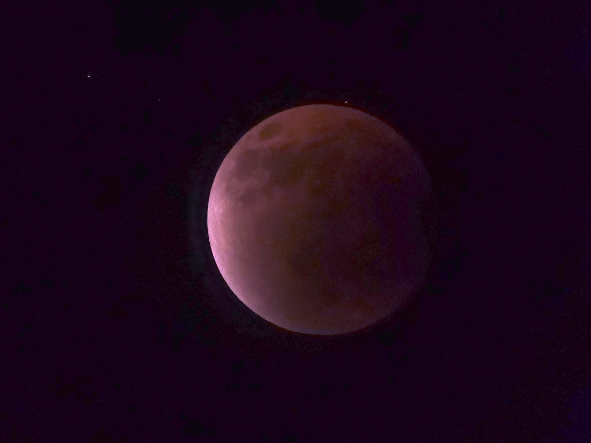 Hành trình gian nan vượt qua muôn vàn thử thách của người anh hùng