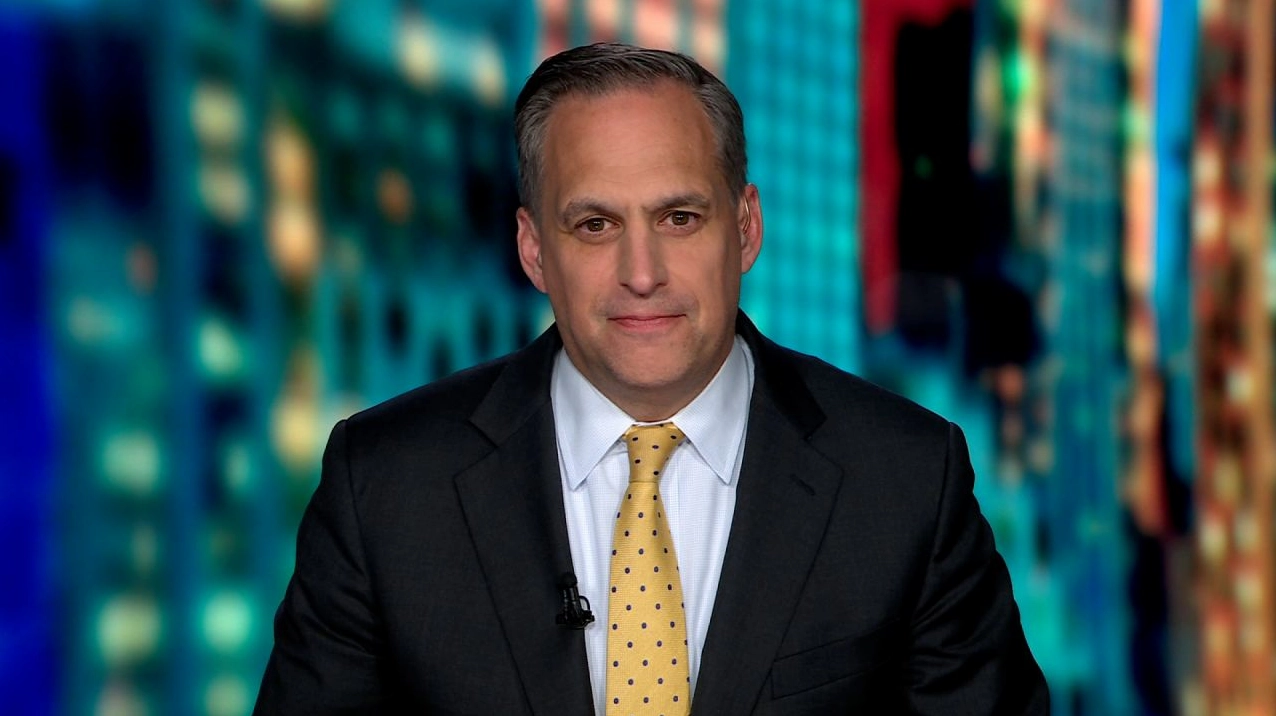 Hình ảnh phác họa bối cảnh hoành tráng hùng vĩ trong tác phẩm