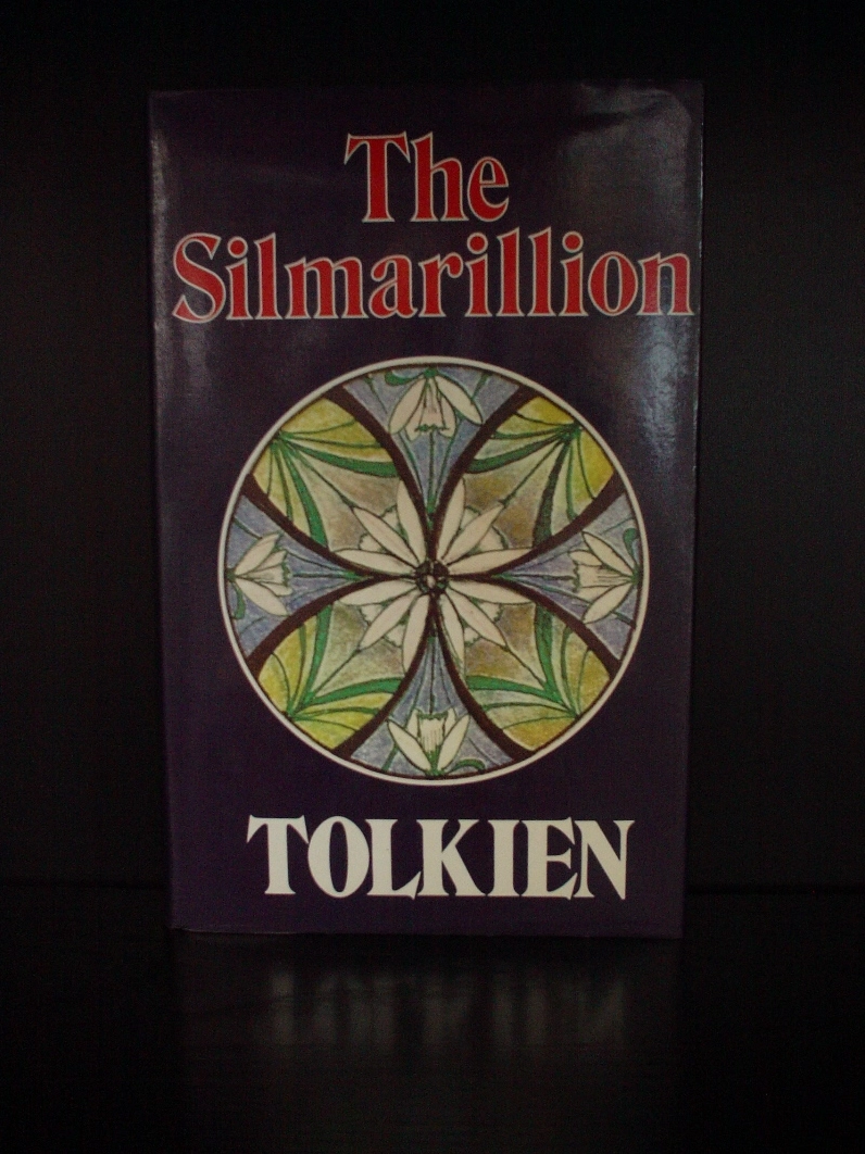 Một ấn bản tuyệt đẹp của The Silmarillion