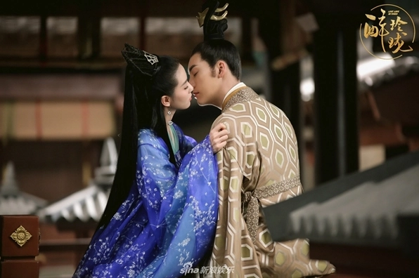 Phân cảnh tình cảm đầy day dứt giữa hai nhân vật chính trong Túy linh lung