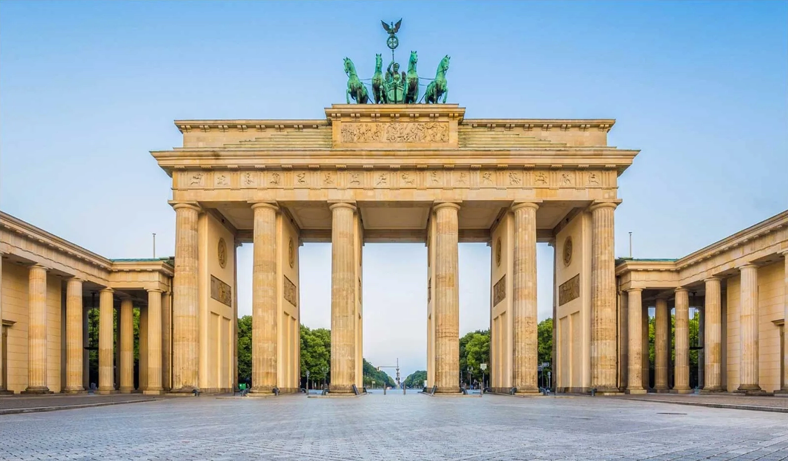 Quang cảnh đường đua bằng phẳng tại Berlin