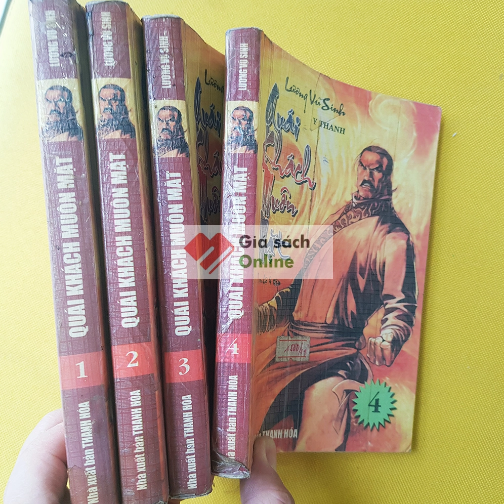 Sách Quái Khách Muôn Mặt của Lương Vũ Sinh