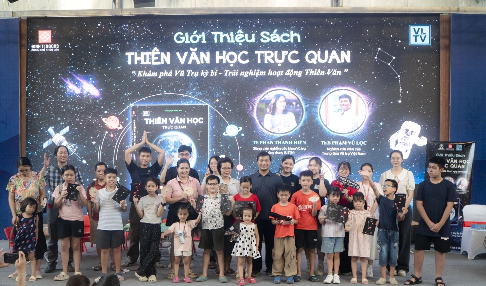 Sự kiện giới thiệu sách và trải nghiệm không gian thần thoại