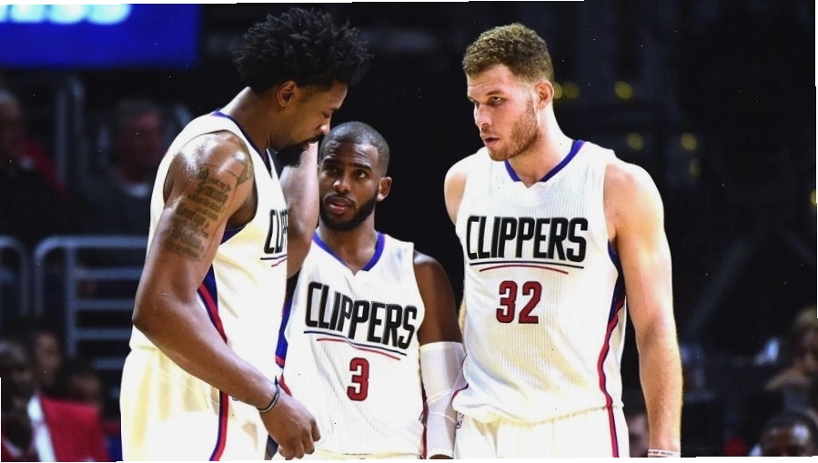 Chris Paul thực hiện đường chuyền