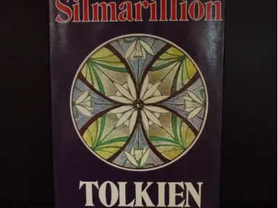 Review The Silmarillion Khám Phá Nguồn Gốc Thế Giới Trung Địa